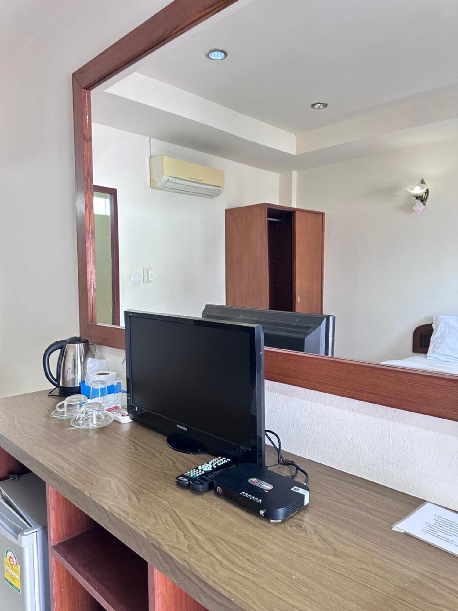 Phurafah Place Hotel โรงแรมภูระฟ้า เพลส 난 외부 사진